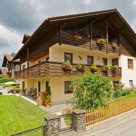 Gaestehaus Schmalzreich Lam Exterior foto